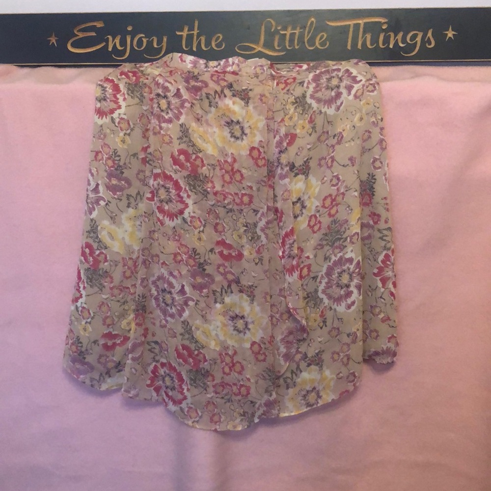 Adorable floral Jaclyn Smith Skirt Sz. L